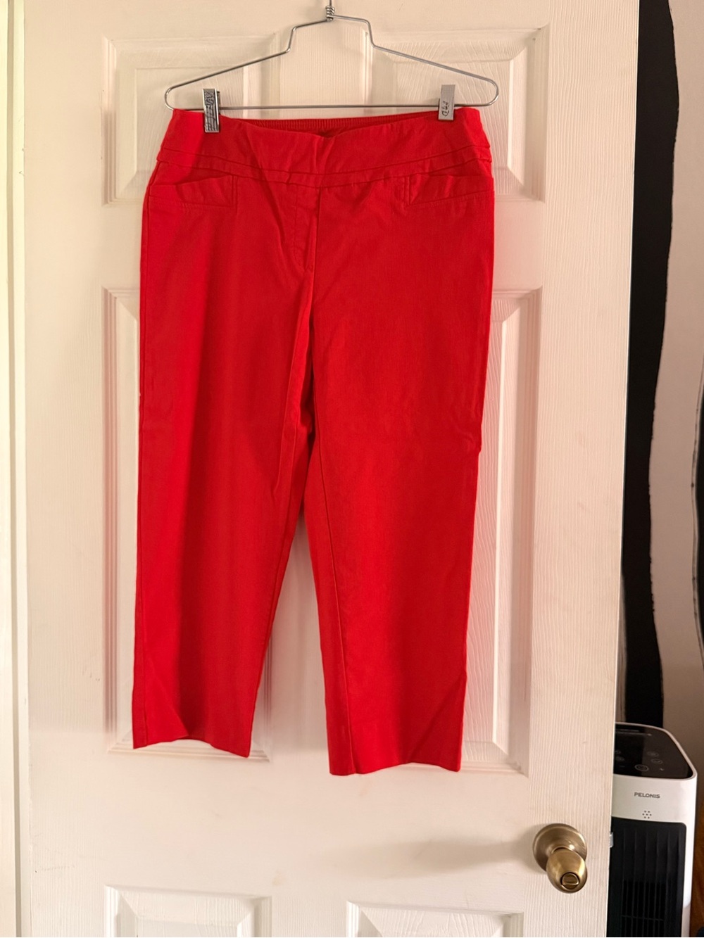 Bright Red Cropped Pants